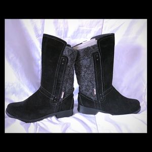 Muk luks ( Casey mid calf boot women’s )